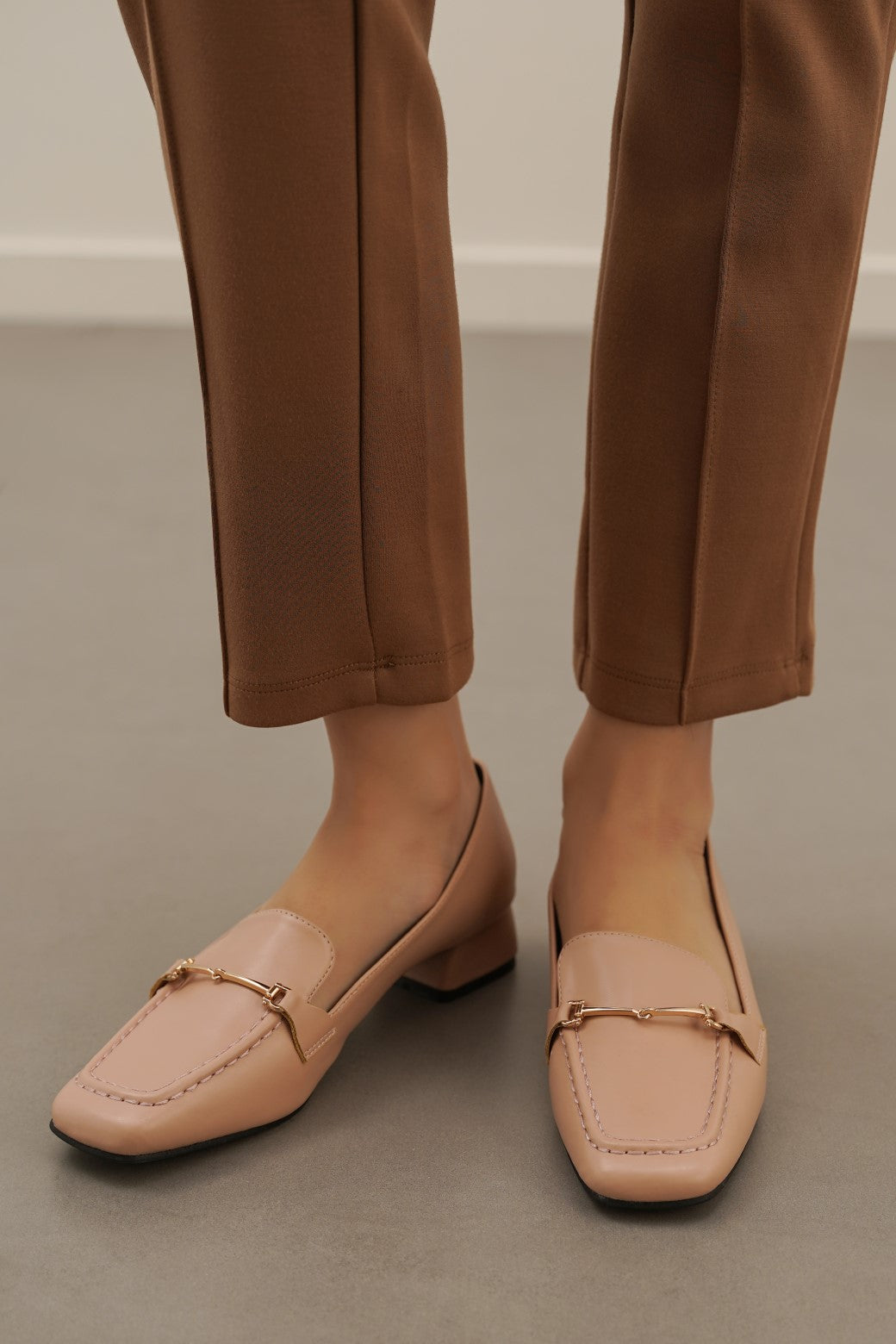 PINK LOAFERS WITH BLOCK HEEL