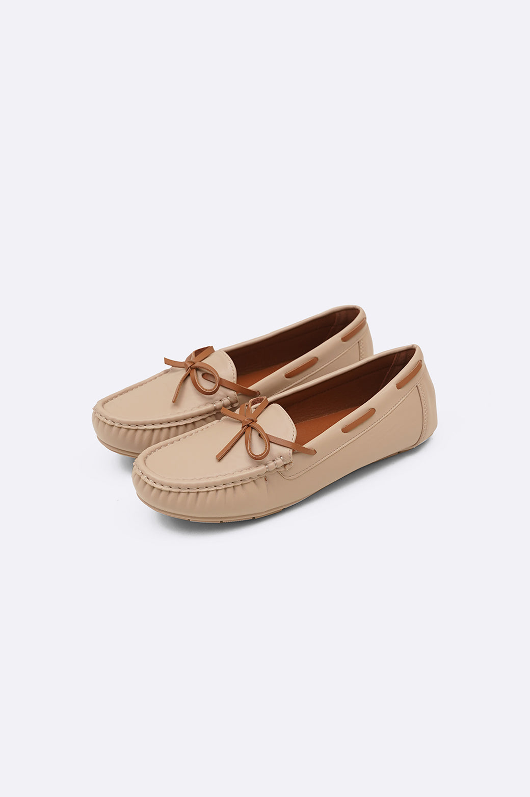 BEIGE MAMA MOCCASINS