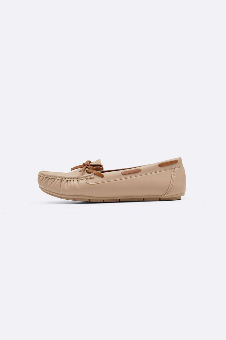 BEIGE MAMA MOCCASINS