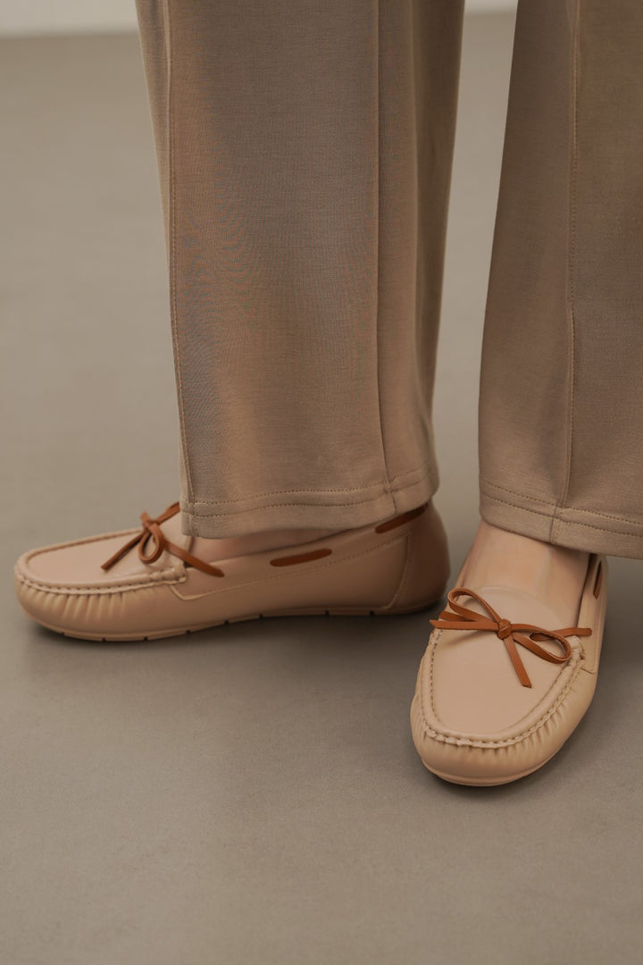 BEIGE MAMA MOCCASINS