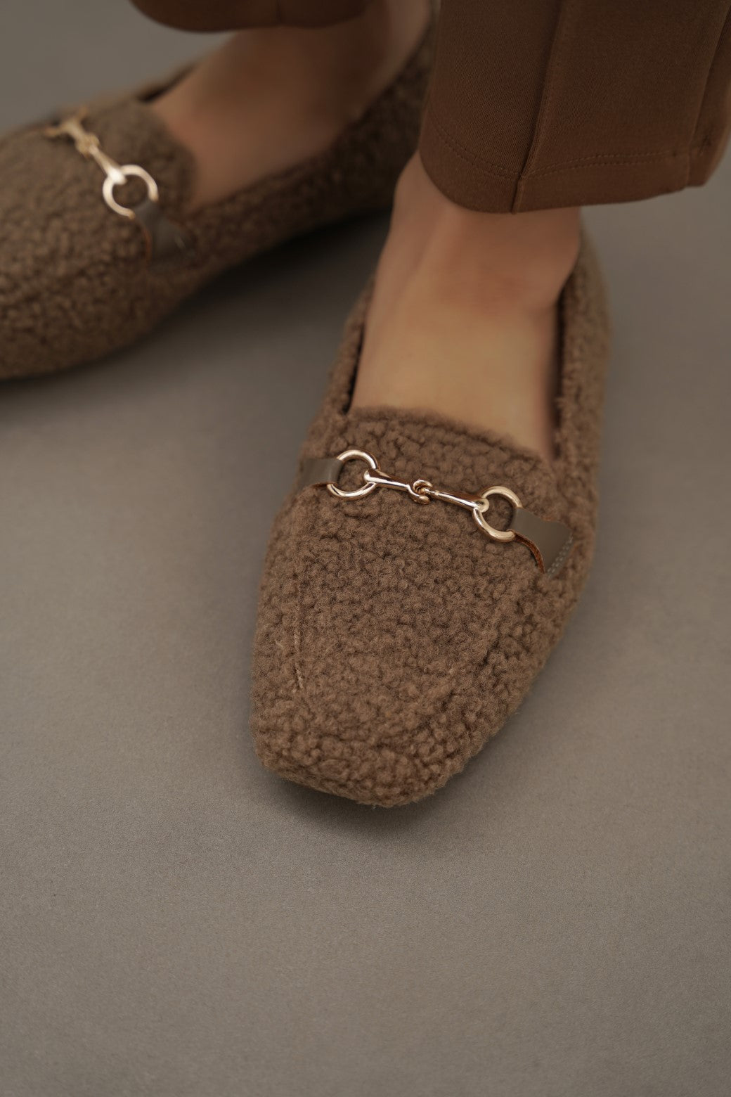 KHAKI TEDDY FUR LOAFERS