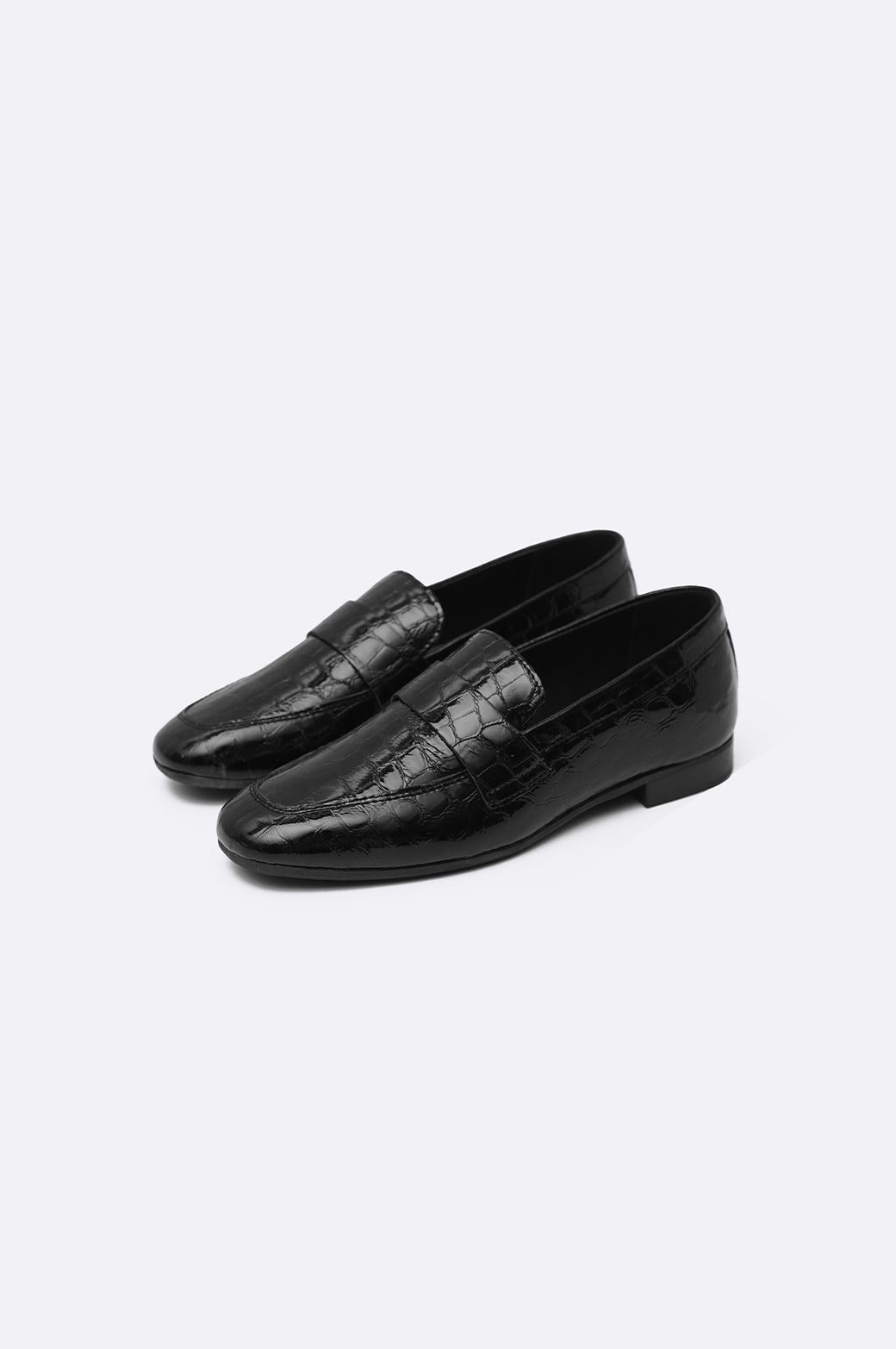 TEXTURED LEATHER LOAFERS