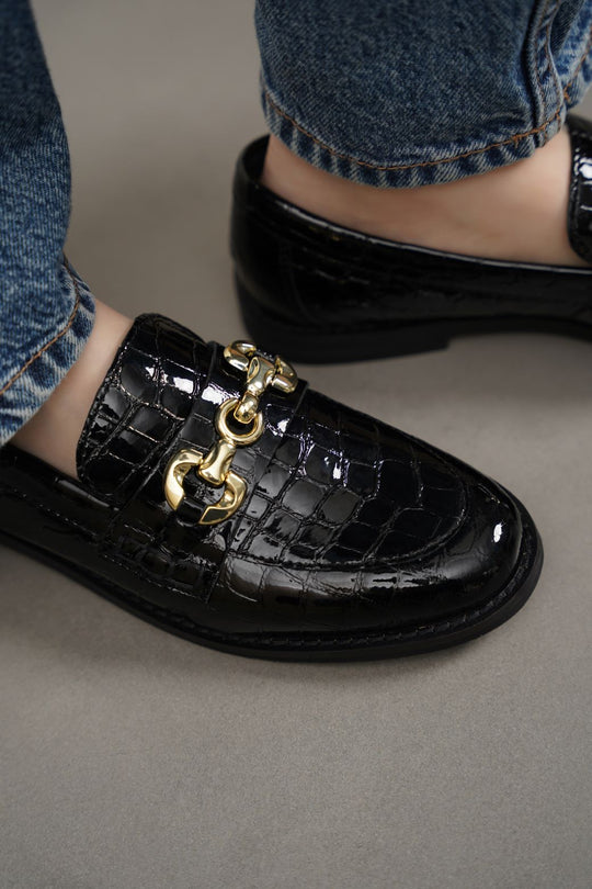 BLACK BUCKLED LEATHER LOAFERS