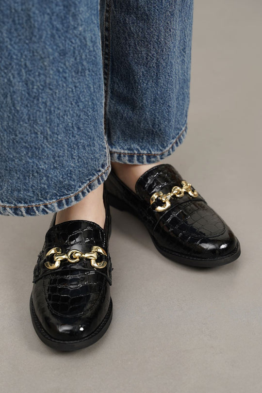 BLACK BUCKLED LEATHER LOAFERS