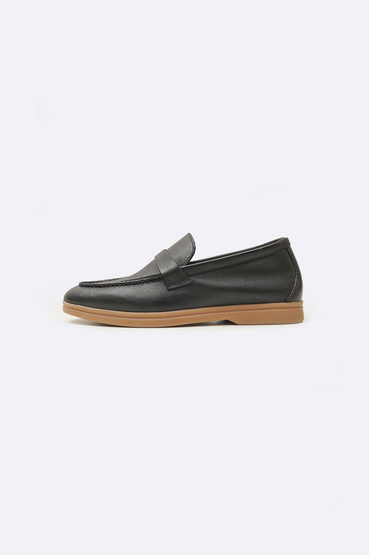 BLACK CLASSIC LEATHER LOAFERS