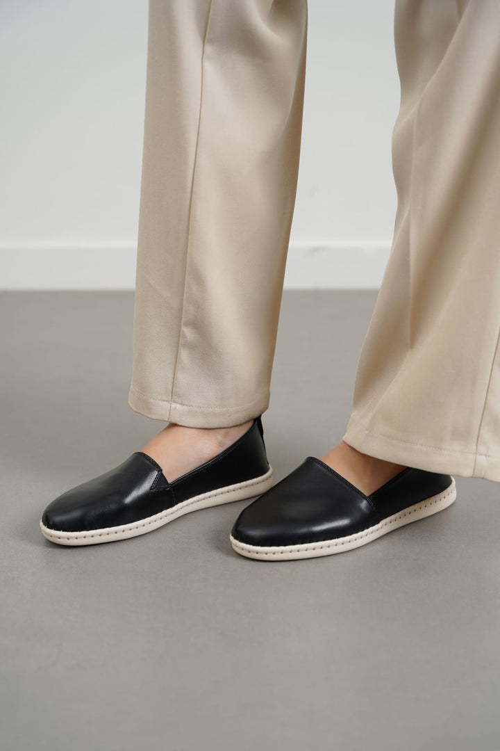 BLACK MAMA LOAFER