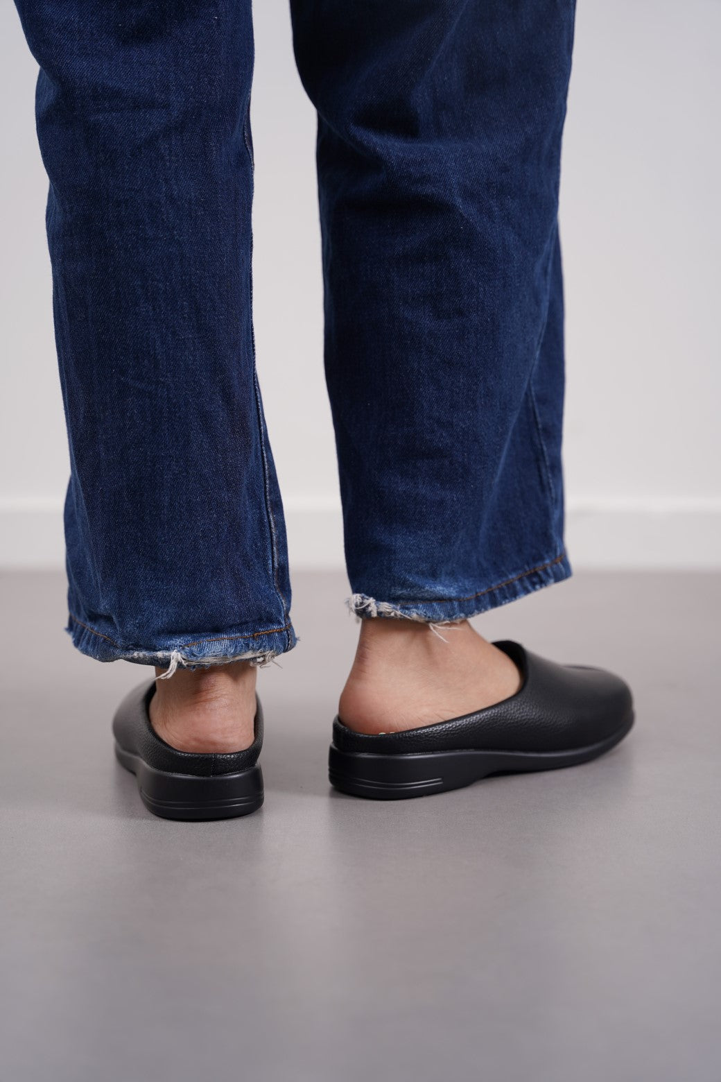 BLACK ELLA MAMA MULES