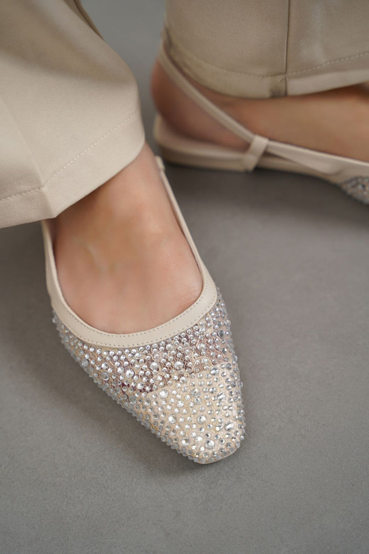 BEIGE CRYSTAL SPRAY FLATS