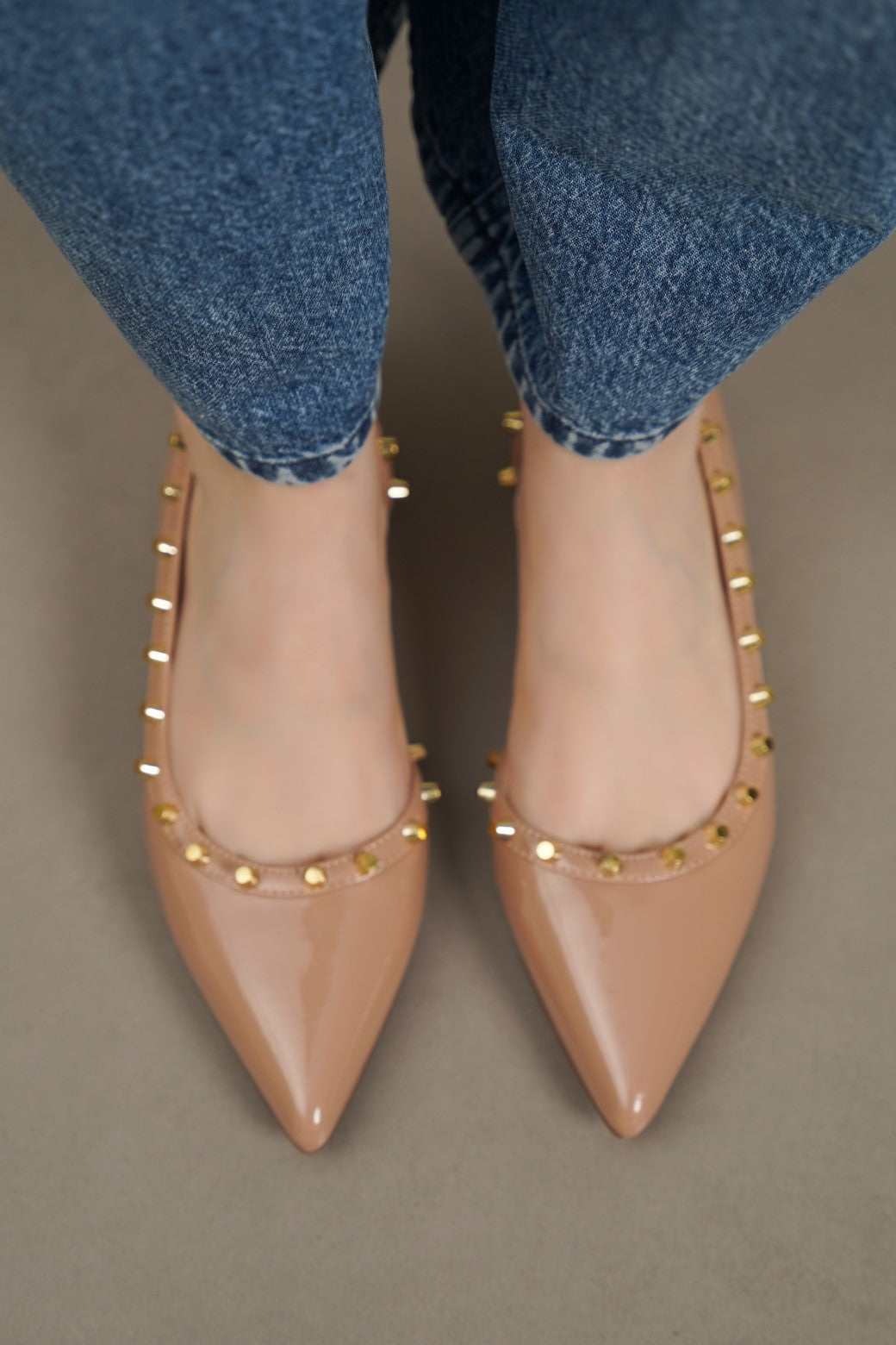 NUDE MILAN STUDDED PUMPS