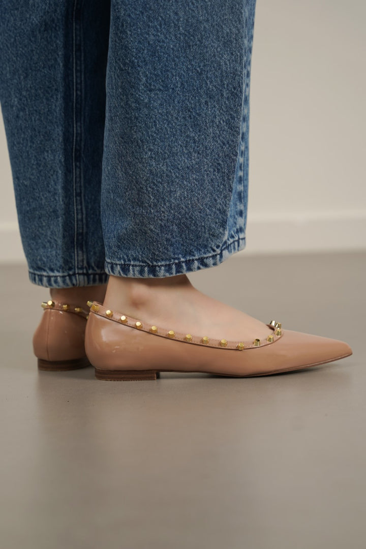 NUDE MILAN STUDDED PUMPS