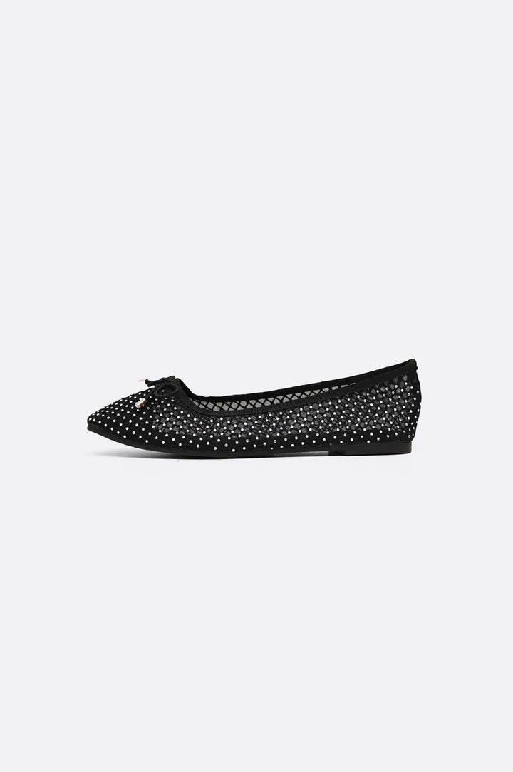 BLACK STUDDED BALLET FLATS