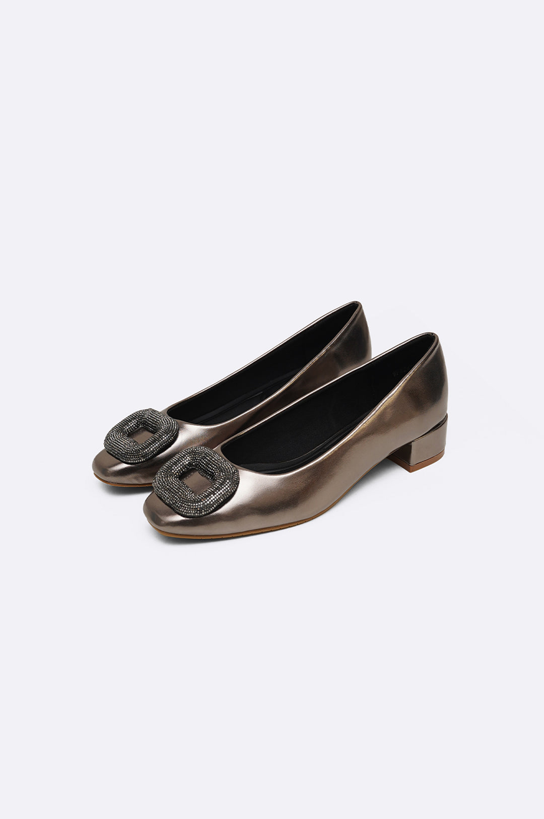 LYLA PUMPS