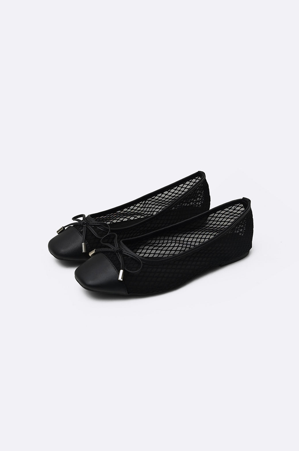 BLACK BALLET FLATS