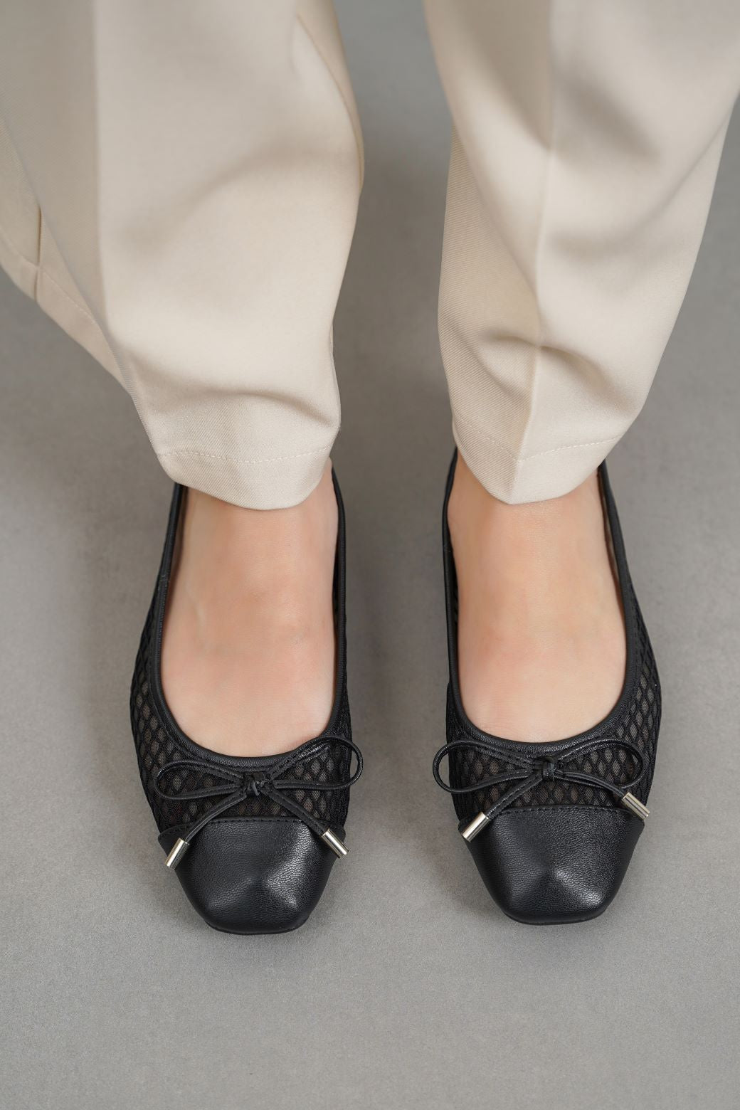 BLACK BALLET FLATS