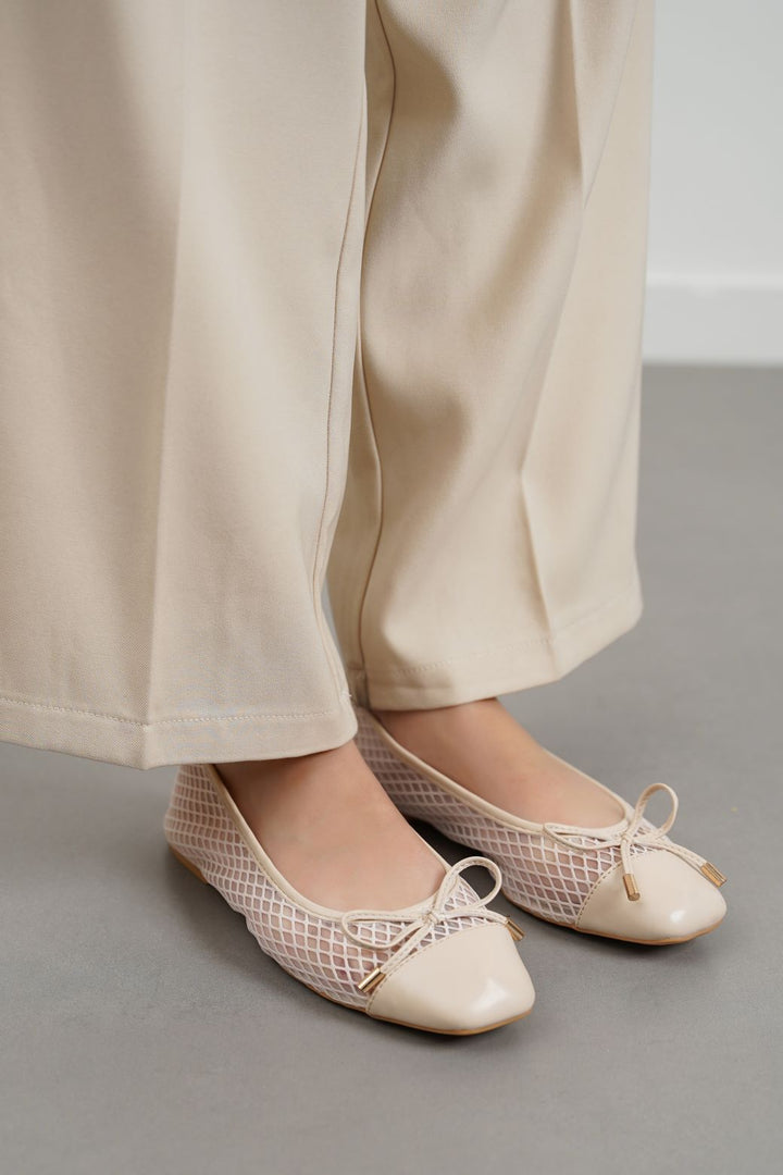 TAUPE BALLET FLATS