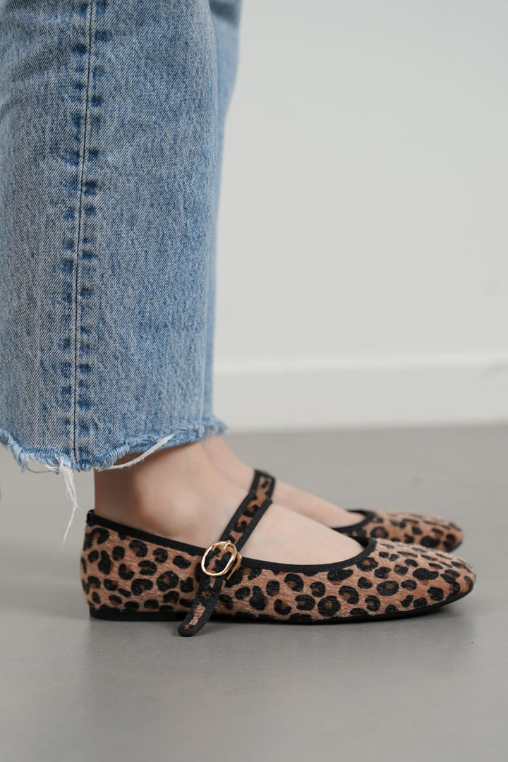 CAMEL LEOPARD MARY-JANES