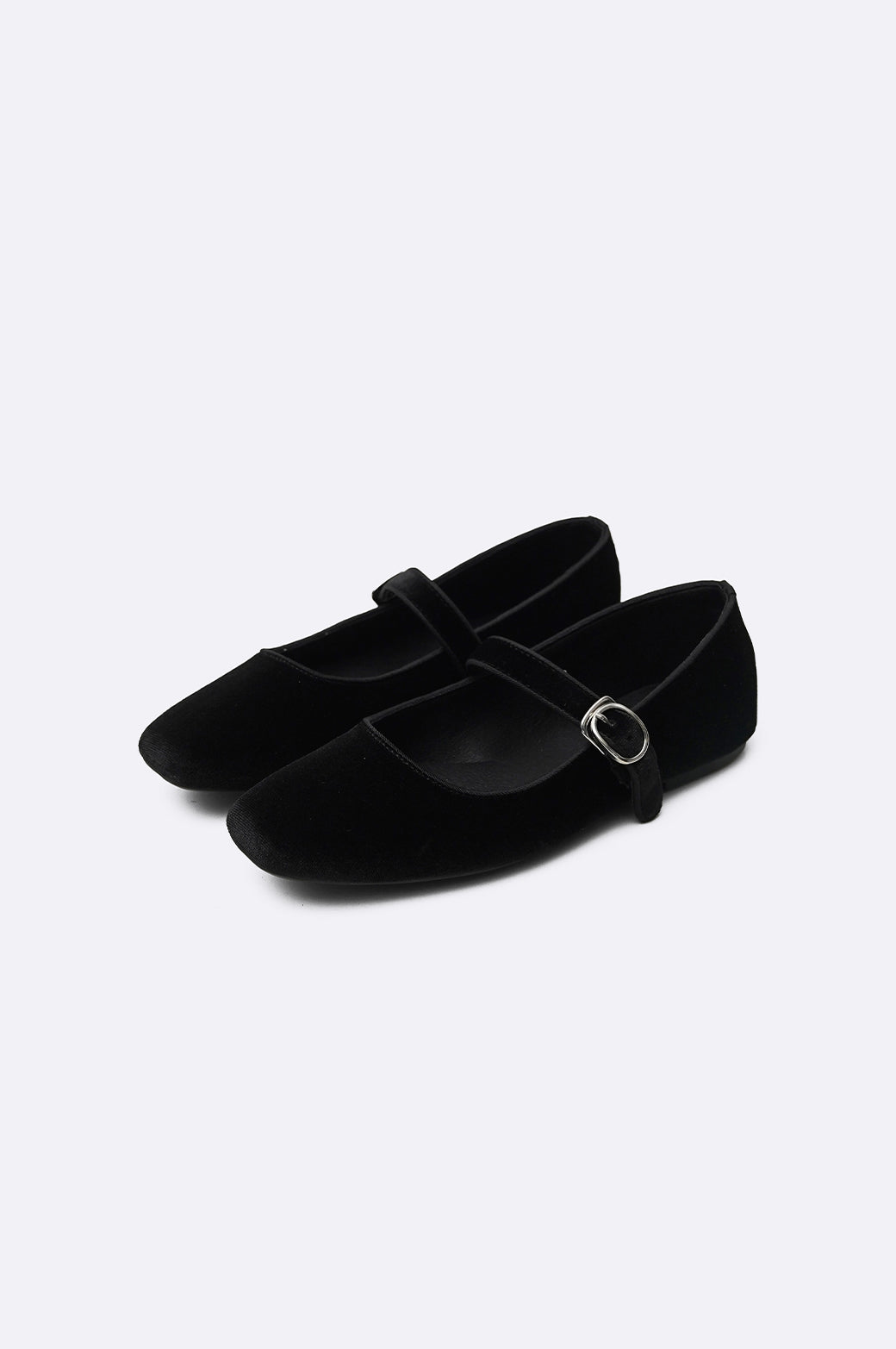 BLACK CLASSIC MARY-JANES