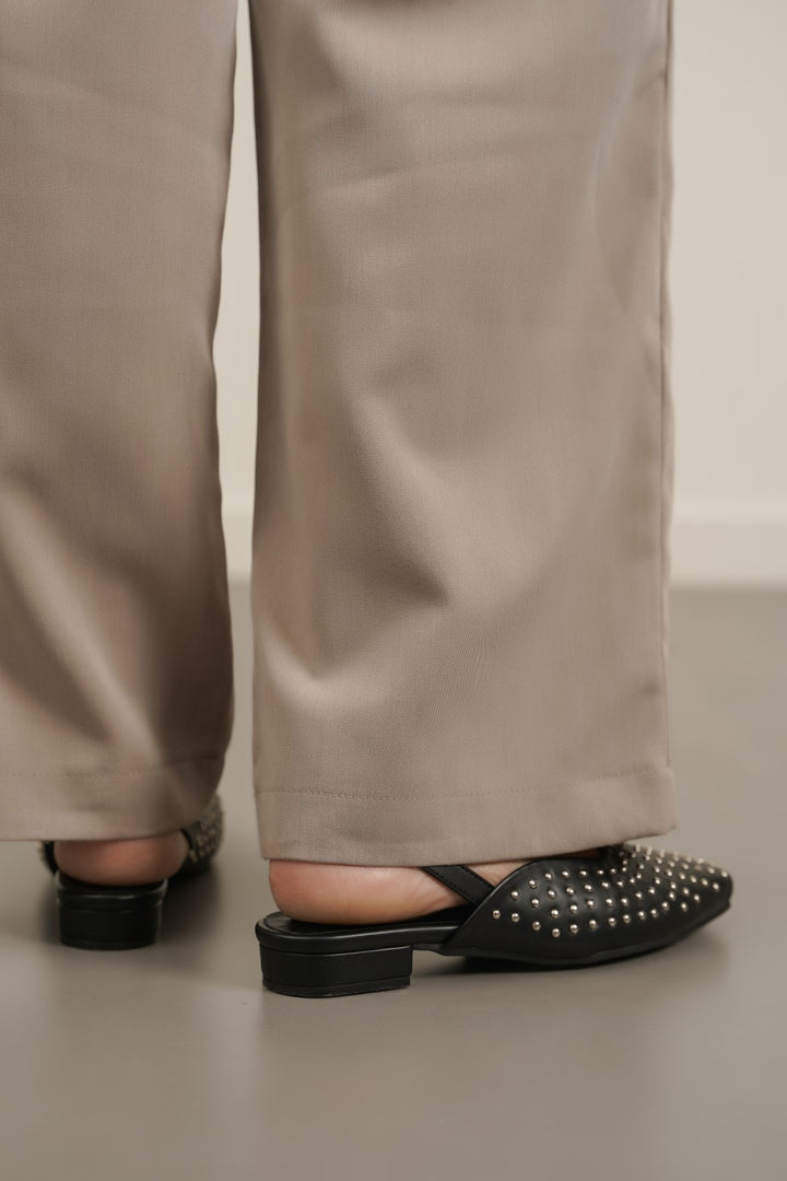 BLACK STUDDED SLINGBACK FLATS