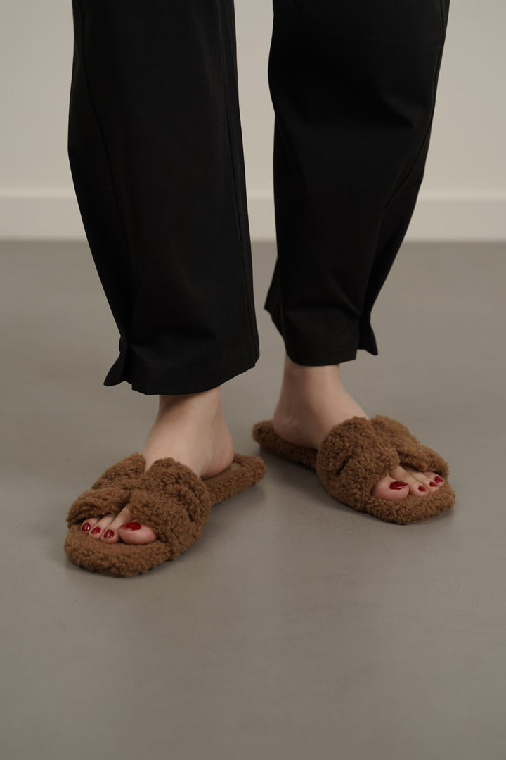 CAMEL TEDDY FUR SLIDES