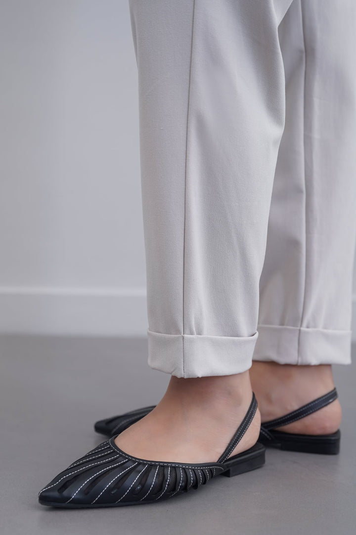 BLACK HORIZON SLINGBACKS