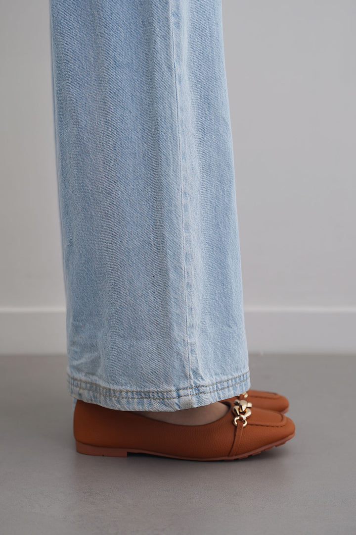 BROWN KAMI COMFORT FLATS