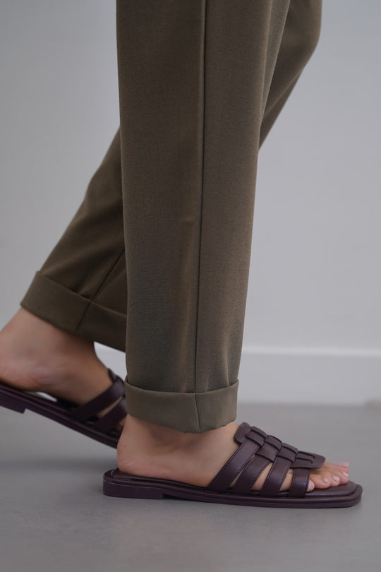 DARK BROWN VENETO CAGED SLIDES