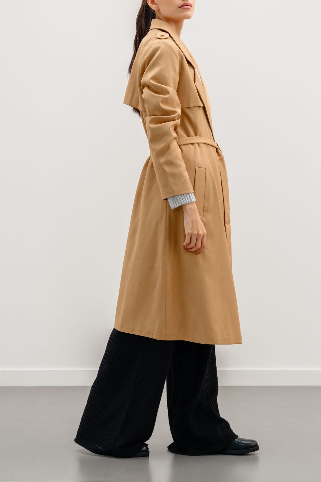 KHAKI CLASSIC TRENCH COAT