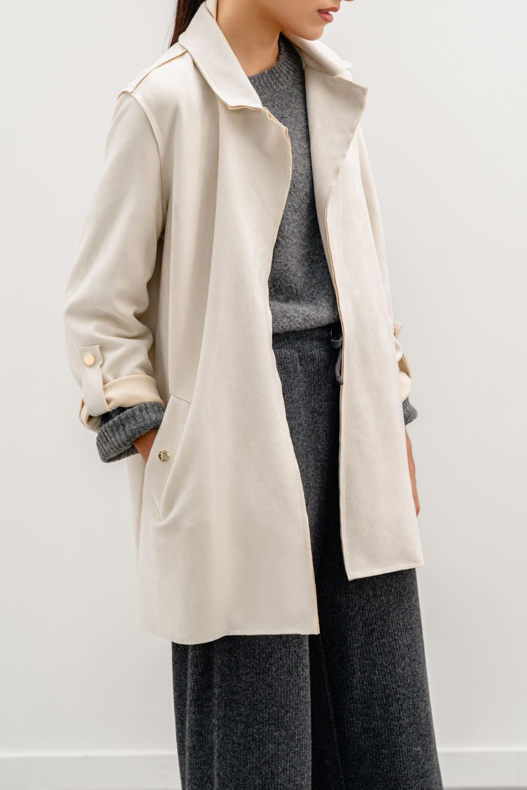 WHITE SUEDE MID COAT