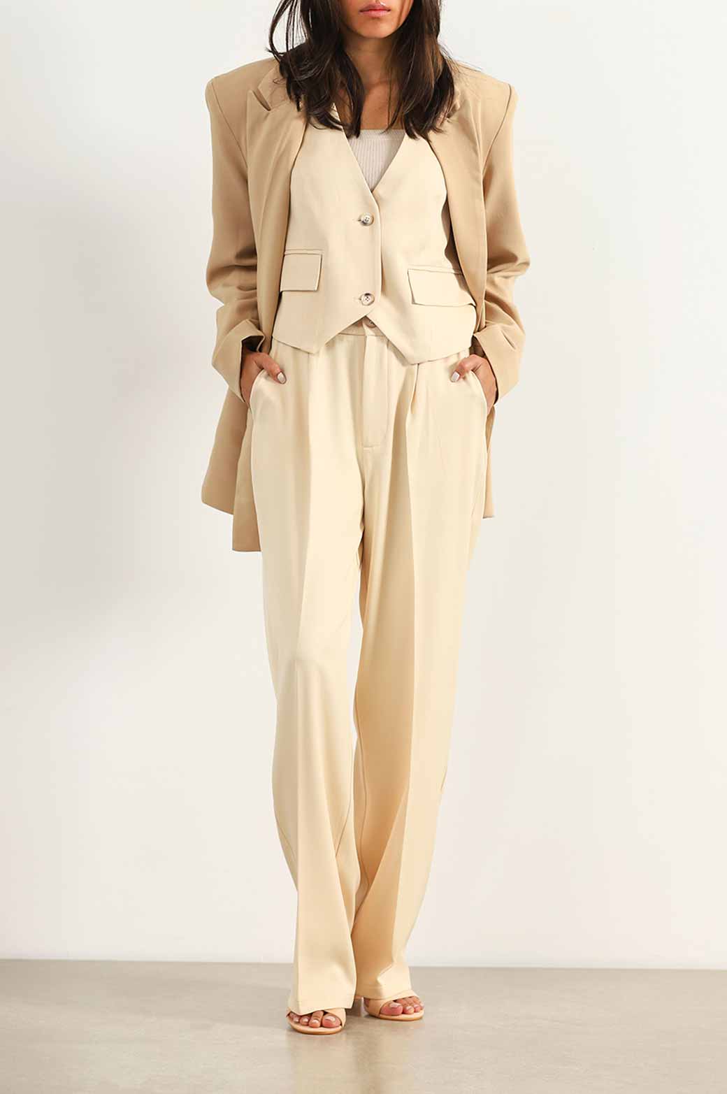 CREAM STRAIGHT TAILORED PANTS