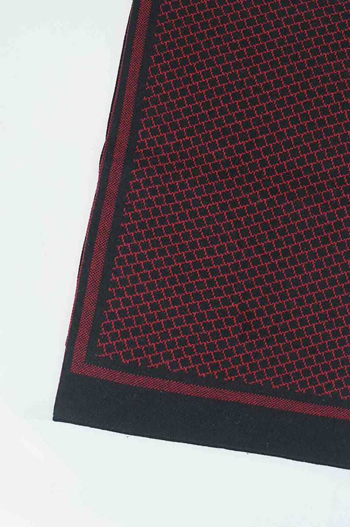 MAROON WOVEN PATTERNED SCARF
