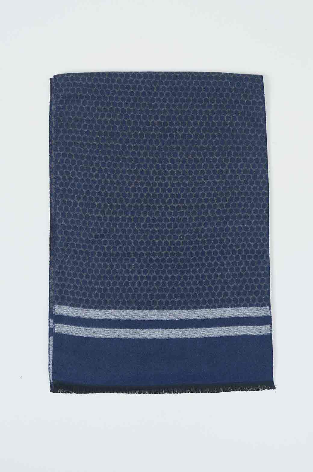 BLUE FINE KNIT SCARF