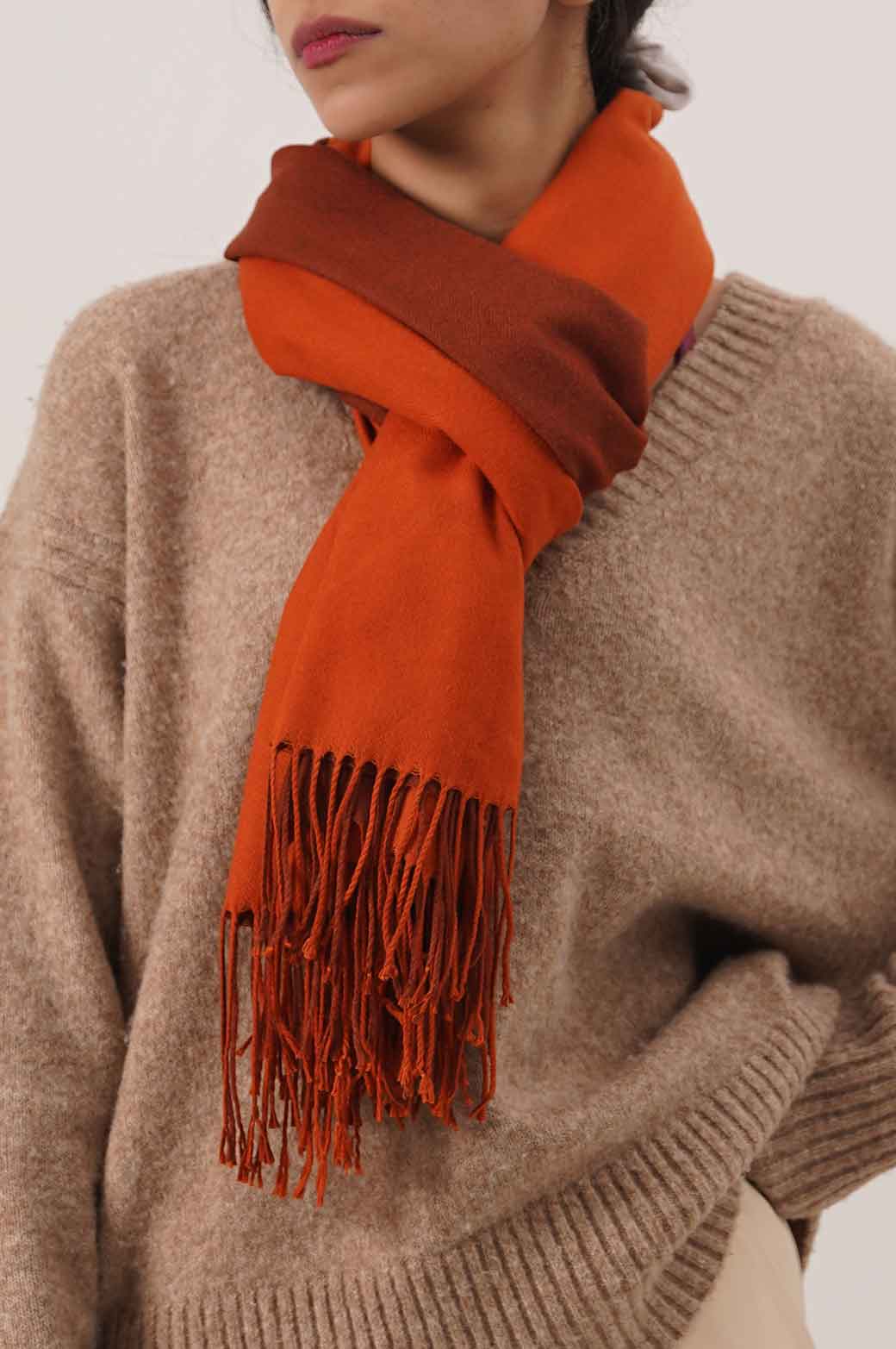 RED TWO-TONE SOFT SCARF
