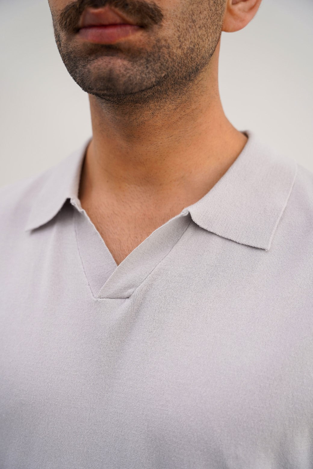 LIGHT GREY TEXTURED POLO