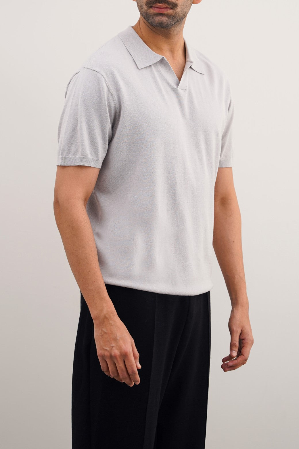 LIGHT GREY TEXTURED POLO