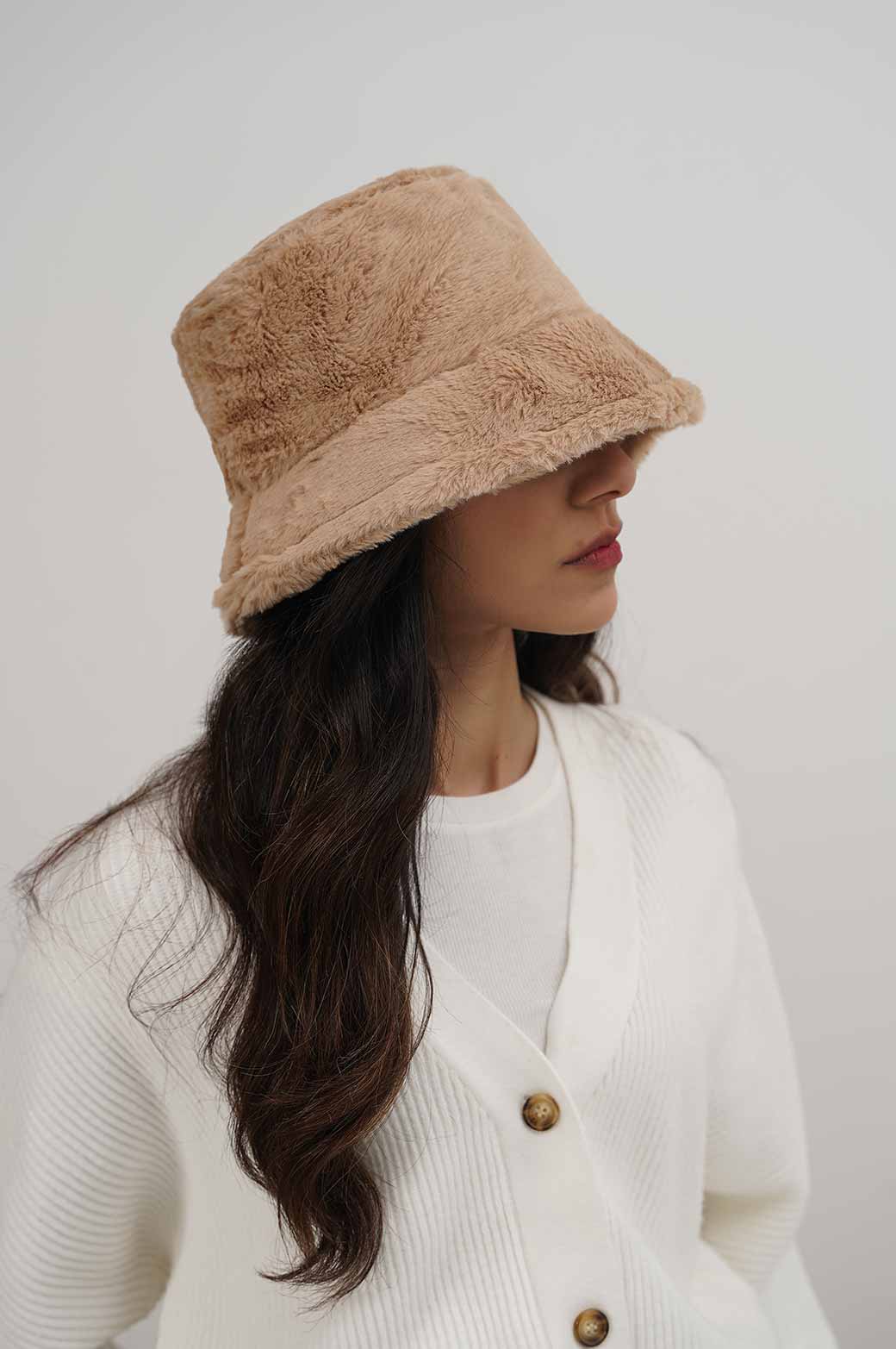 KHAKI FUR BUCKET HAT