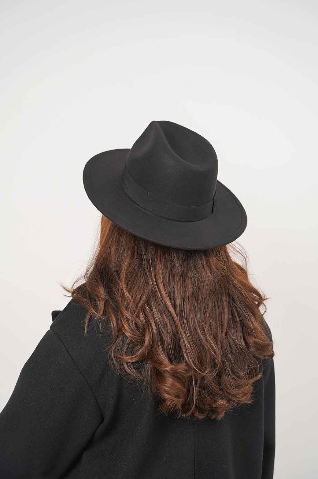 BLACK BOAT RIDE FEDORA HAT