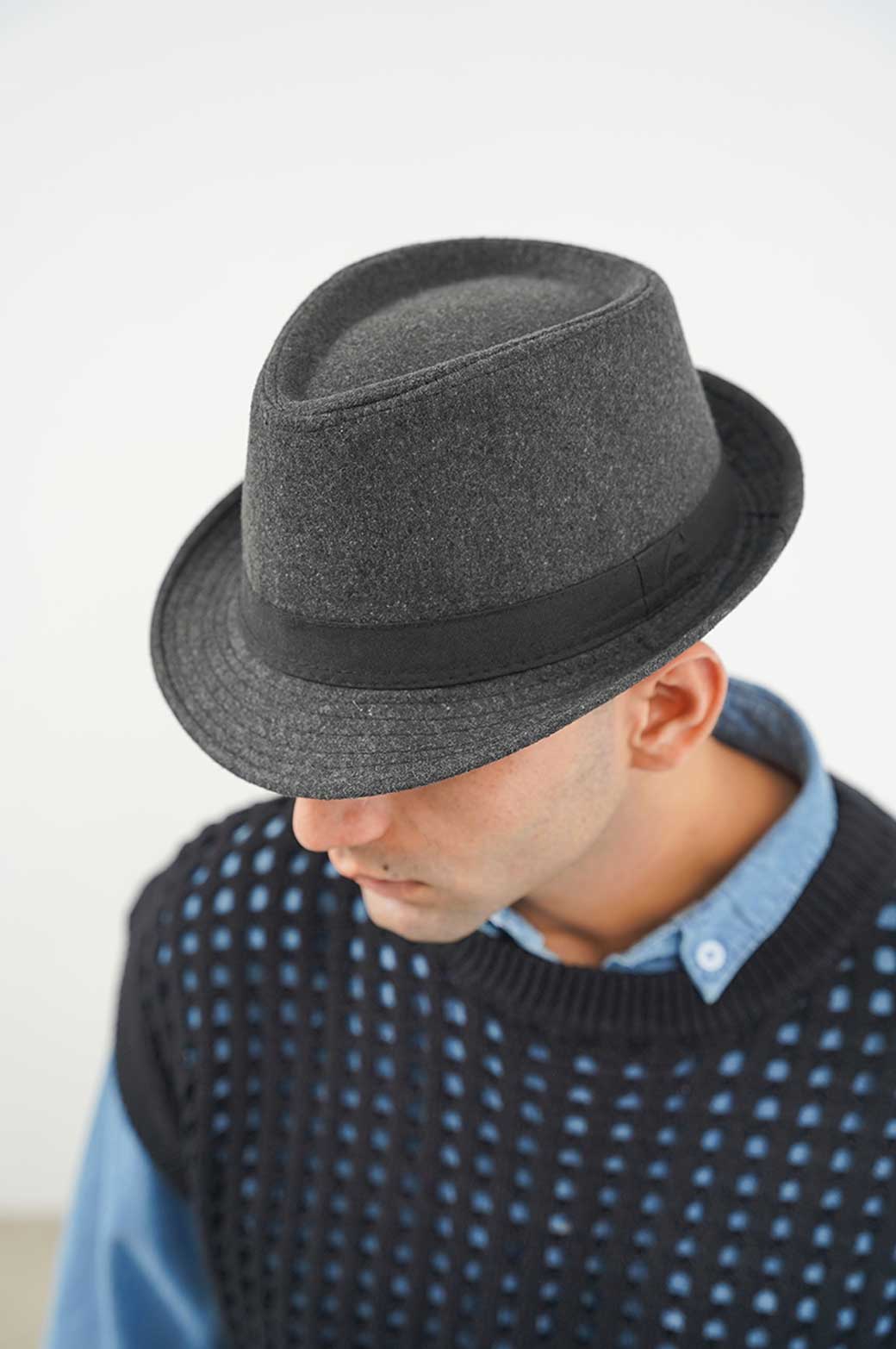 GREY NEWSROOM FEDORA HAT