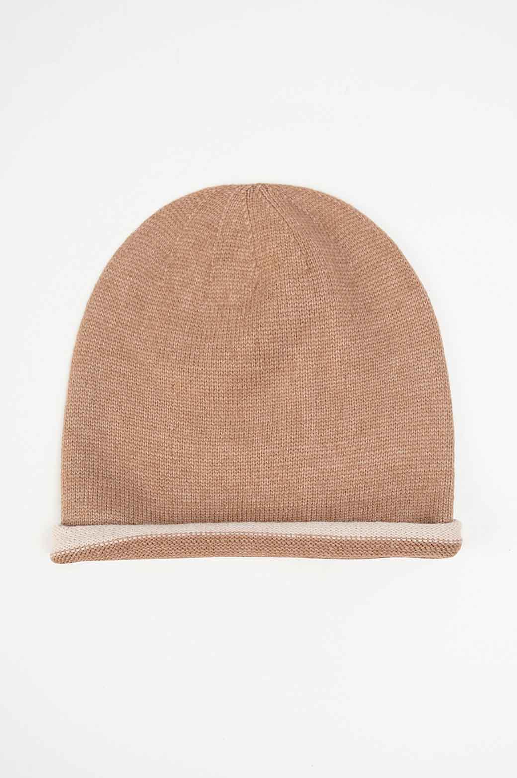 BEIGE LONG KNIT BEANIE