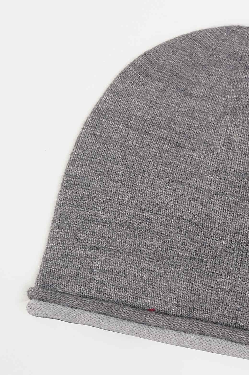 GRAY LONG KNIT BEANIE