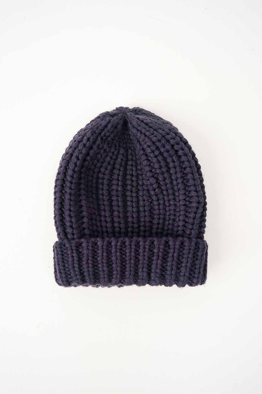BLUE KNITTED BEANI