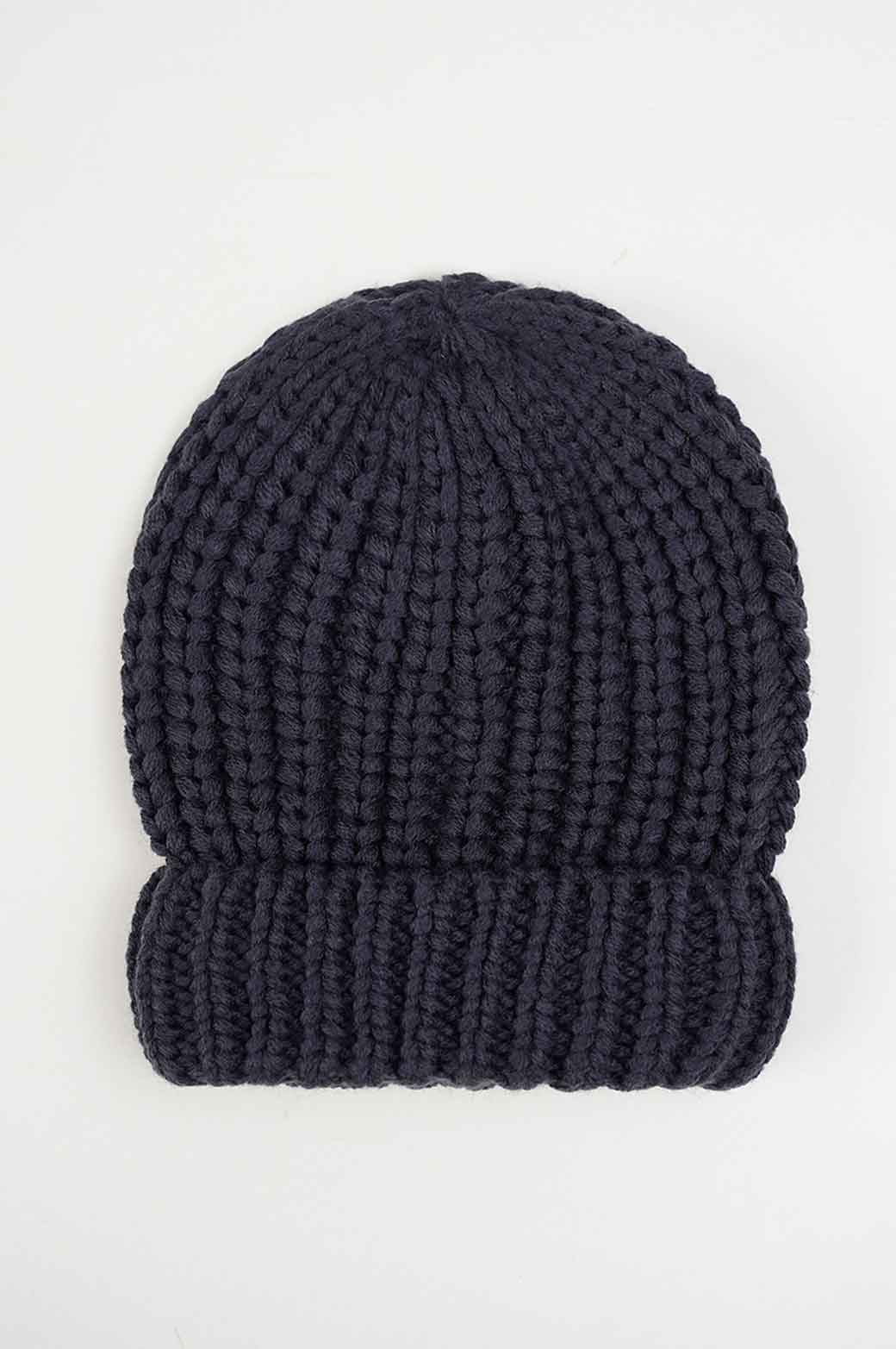 NAVY KNITTED BEANI