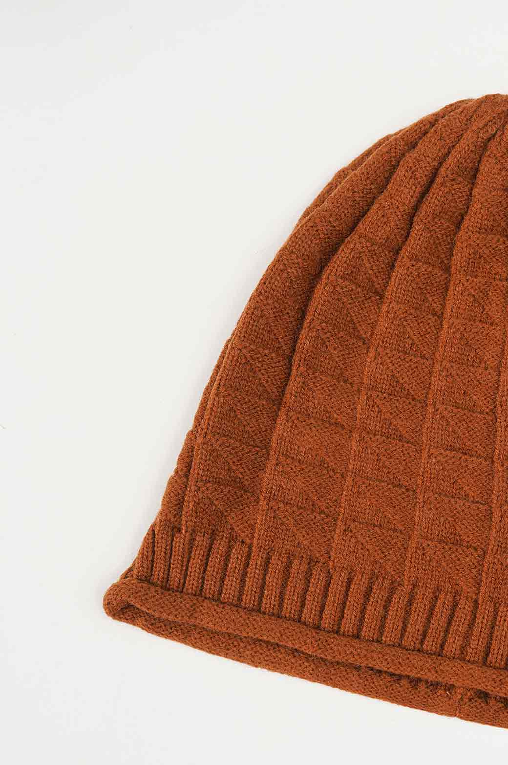 BLACK CROCHET LONG KNIT BEANIE