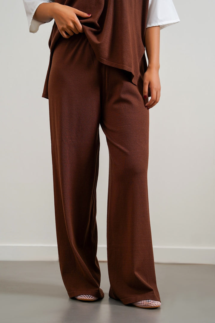 BROWN SOFT-KNIT STRAIGHT TROUSERS