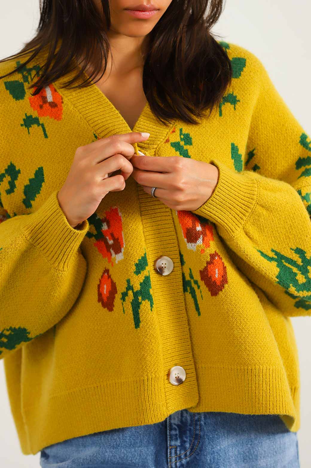 GREEN CALLA CARDIGAN