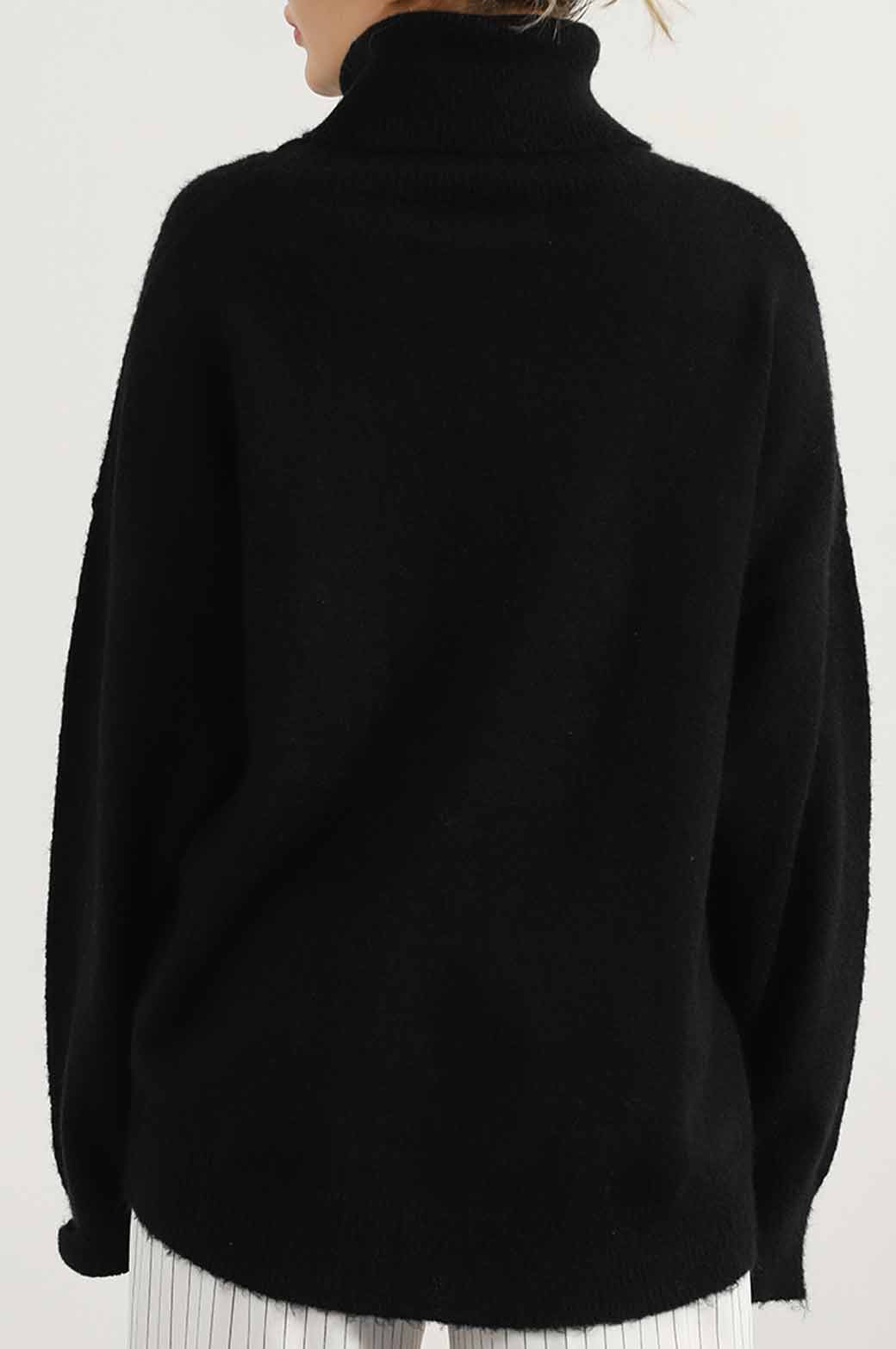 BLACK MANHATTAN HIGH NECK