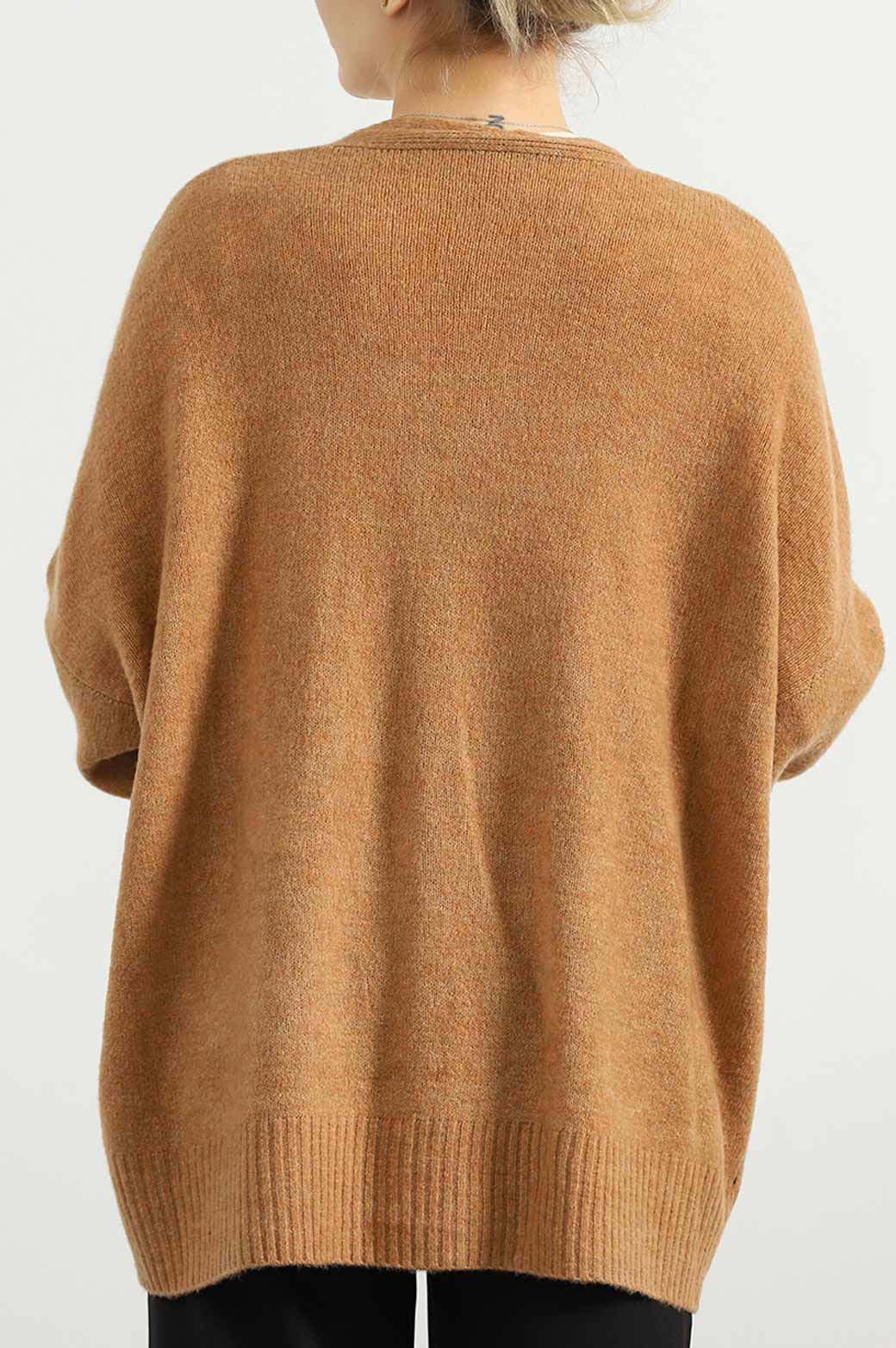BEIGE BOY FRIEND CARDIGAN