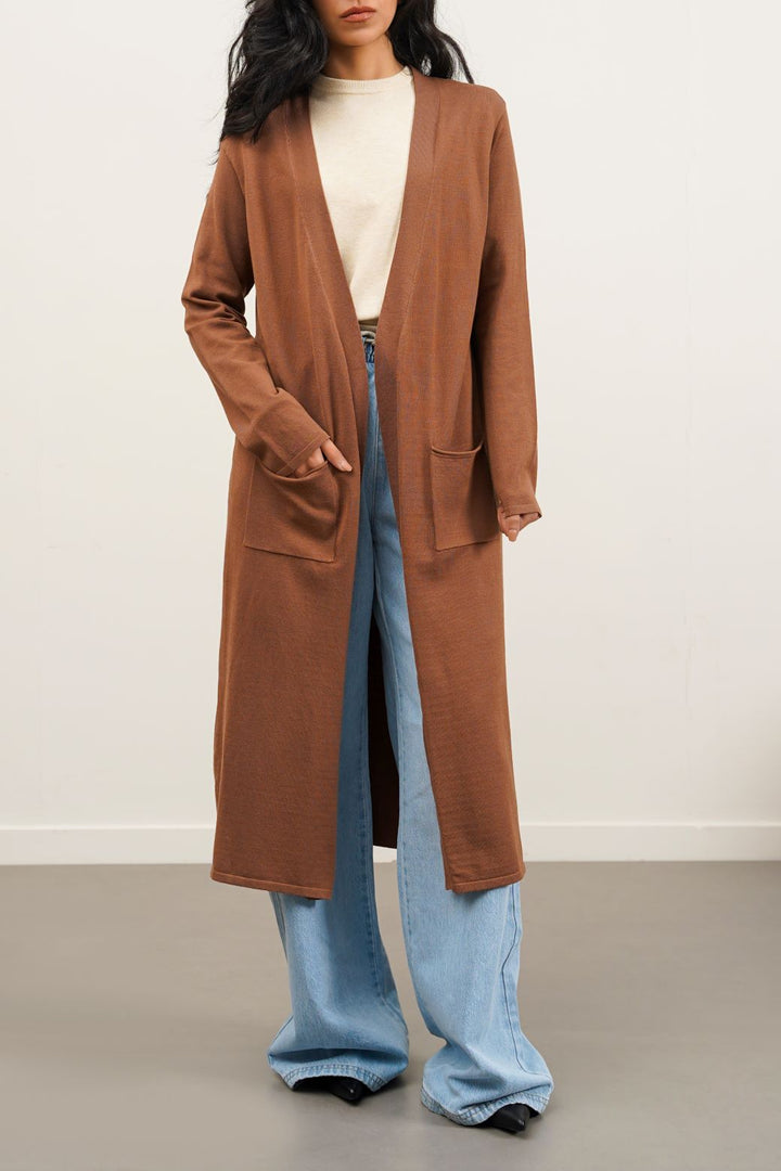 BROWN FINE KNIT CARDIGAN