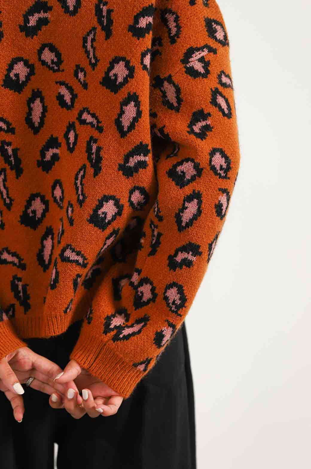 TAN JUNGLE JACQUARD JUMPER