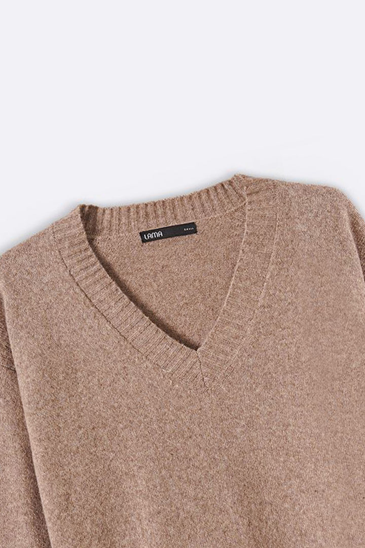 BEIGE CLASSIC V-NECK JUMPER