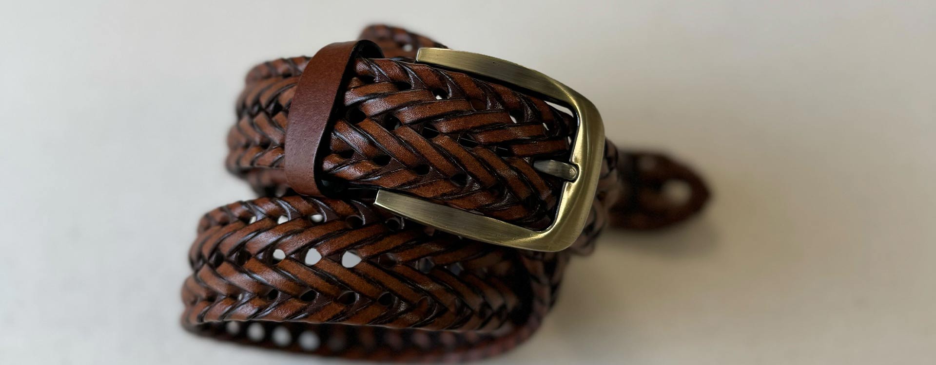 LEATHER BELTS BY LAMA